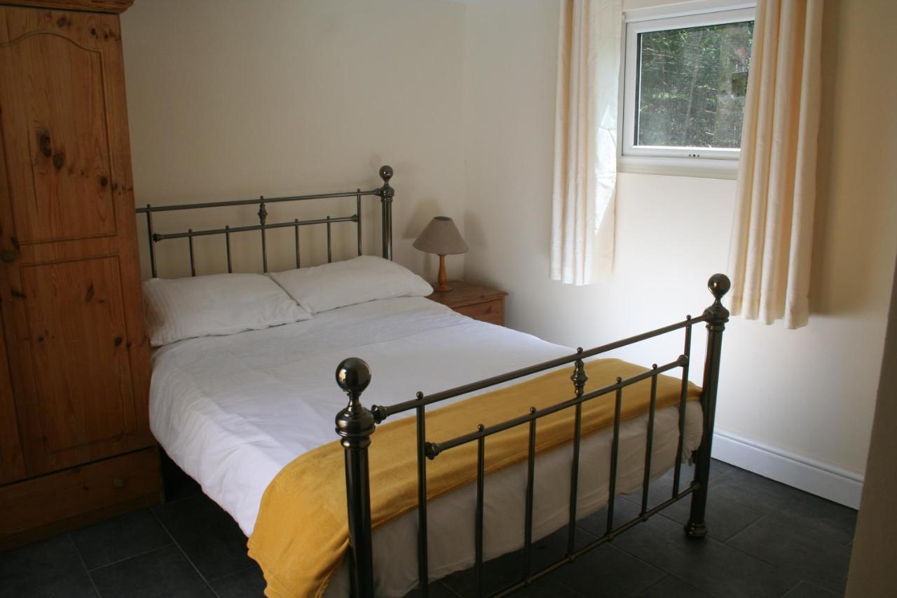 Coynant Farm Guesthouse - Farm Park Stay Суонси Экстерьер фото