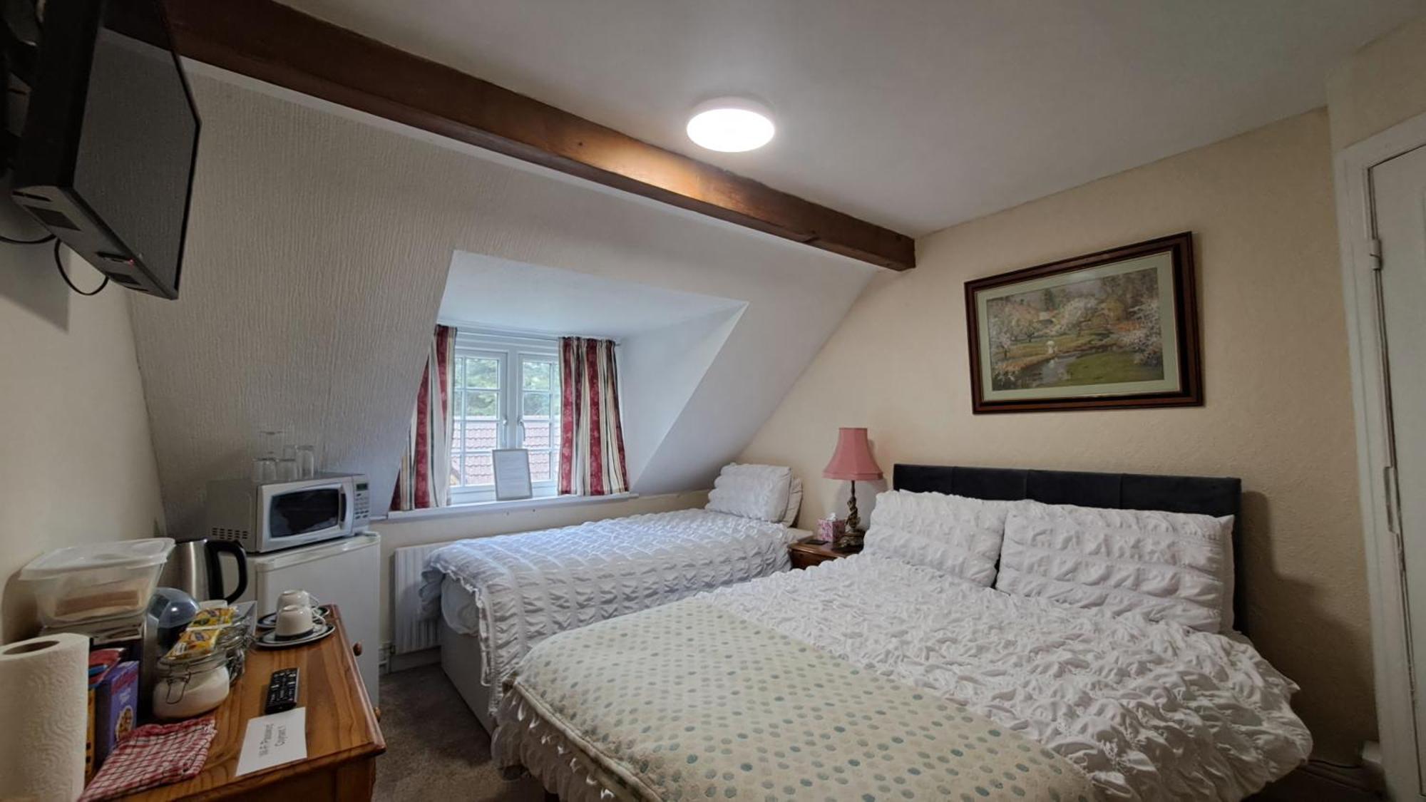 Coynant Farm Guesthouse - Farm Park Stay Суонси Номер фото