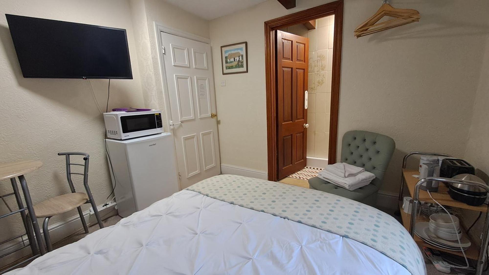Coynant Farm Guesthouse - Farm Park Stay Суонси Экстерьер фото
